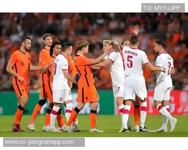 荷兰队官方推特发布海报热身世预赛对阵马耳他德容加克波等明星球员亮相 荷兰队官方推特发布海报热身世预赛对阵马耳他德容加克波等明星球员亮相