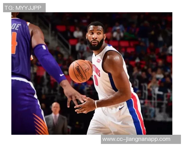 德拉蒙德再展篮板天赋三投全中三分命中收获7分并抢下10个篮板 德拉蒙德再展篮板天赋三投全中三分命中收获7分并抢下10个篮板