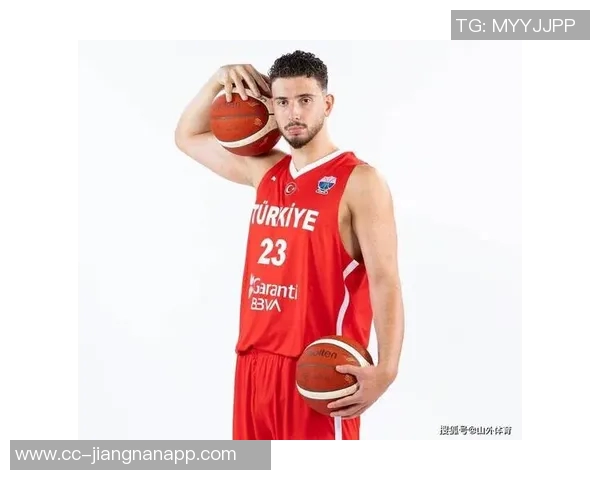 申京自信提升表现表示持球速度更快无球状态仍在适应中 申京自信提升表现表示持球速度更快无球状态仍在适应中