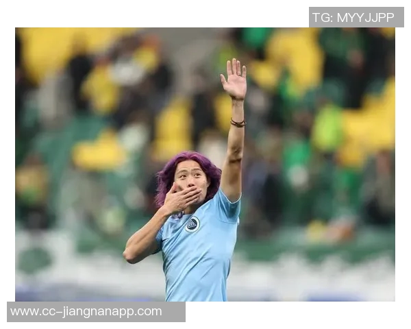 加西亚精彩过人破门新鹏城暂时领先国安1-0 加西亚精彩过人破门新鹏城暂时领先国安1-0