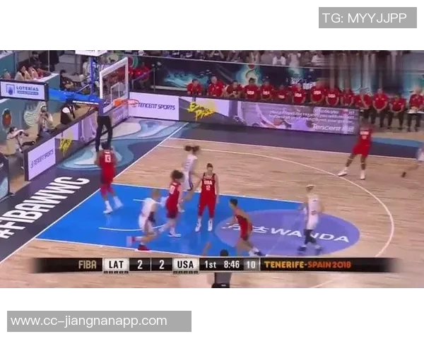 篮网17人轮换大胜40分曾凡博首秀机会依然渺茫