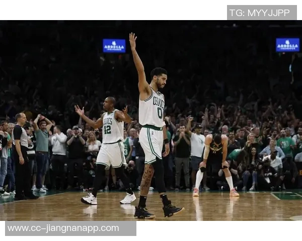 马祖拉赞霍福德超越篮球价值体现伟大凯尔特人精神 马祖拉赞霍福德超越篮球价值体现伟大凯尔特人精神