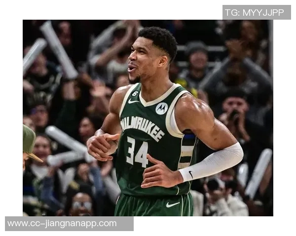 字母哥续约前景乐观明年10月或签4年275亿合同 字母哥续约前景乐观明年10月或签4年275亿合同