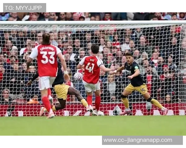 英媒报道厄德高赖斯回归时间未定卡皮耶或将复出对阵富勒姆 英媒报道厄德高赖斯回归时间未定卡皮耶或将复出对阵富勒姆